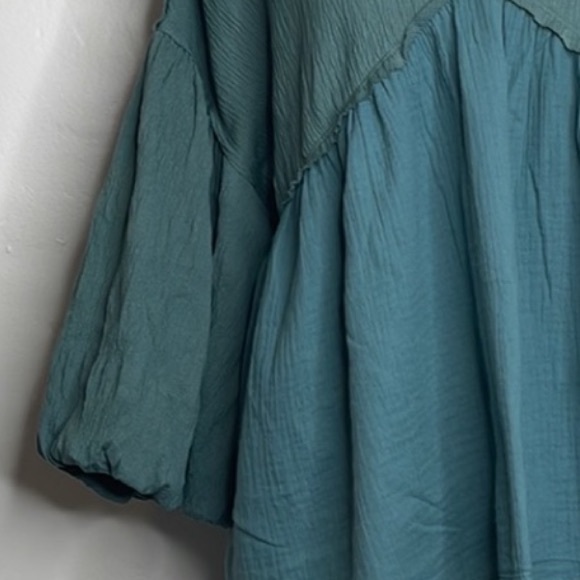 NEW Oversized Baby Doll Ballon Sleeves V-Neckline Top - Picture 12 of 14